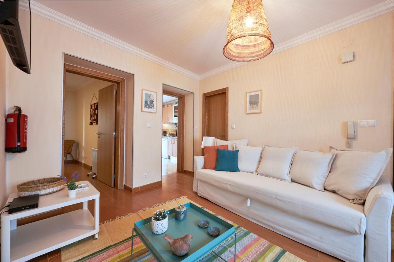 Spacious And Renovated Apartment With Amazing Patio, By Timecooler Lisboa Ngoại thất bức ảnh
