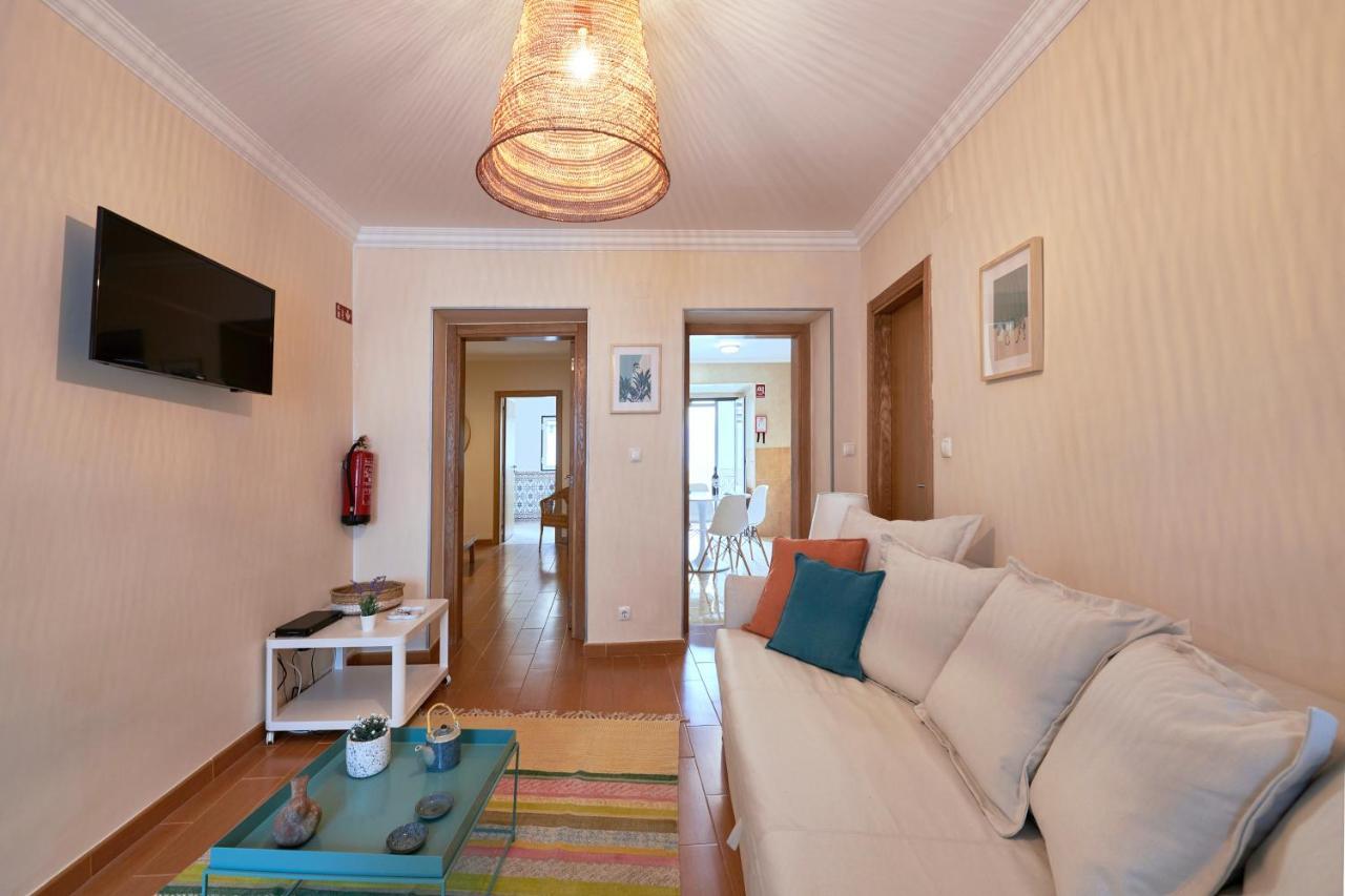 Spacious And Renovated Apartment With Amazing Patio, By Timecooler Lisboa Ngoại thất bức ảnh