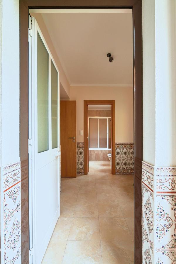 Spacious And Renovated Apartment With Amazing Patio, By Timecooler Lisboa Ngoại thất bức ảnh