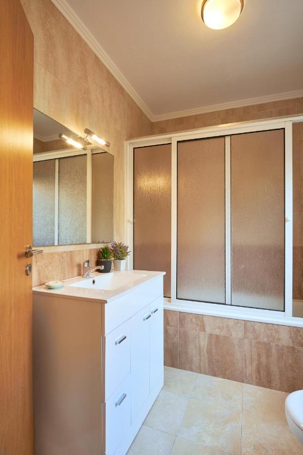 Spacious And Renovated Apartment With Amazing Patio, By Timecooler Lisboa Ngoại thất bức ảnh